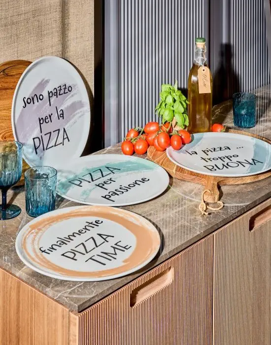 Set Di 4 Piatti Da Pizza Grandi 30.5 Cm - Porcellana Pesante, Motivo Chef, Lavabile In Lavastoviglie