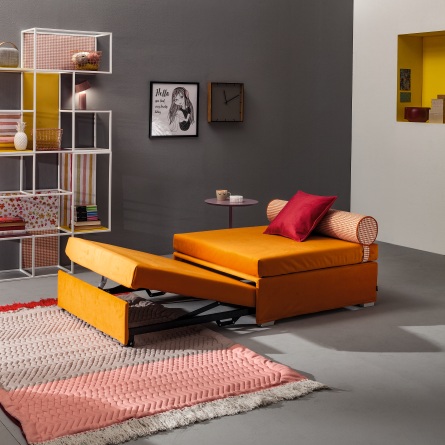 pouf letto