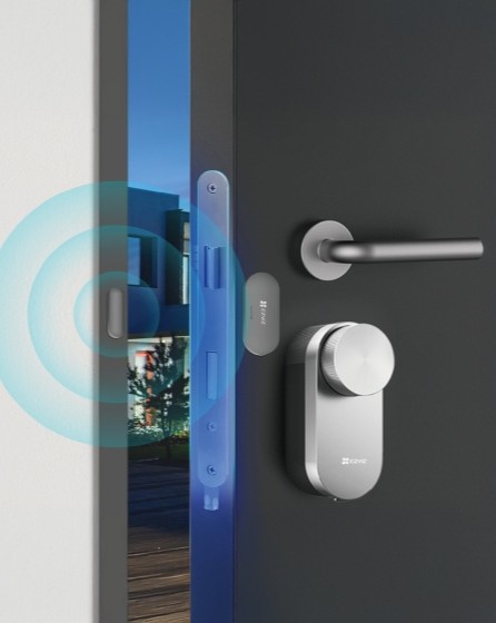 spioncino digitale