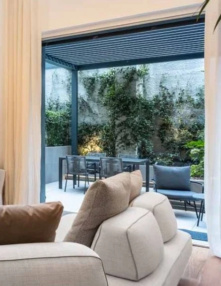 zona living verso portico esterno