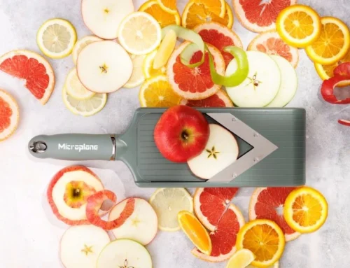 Affettatrice con lama a V di Microplane