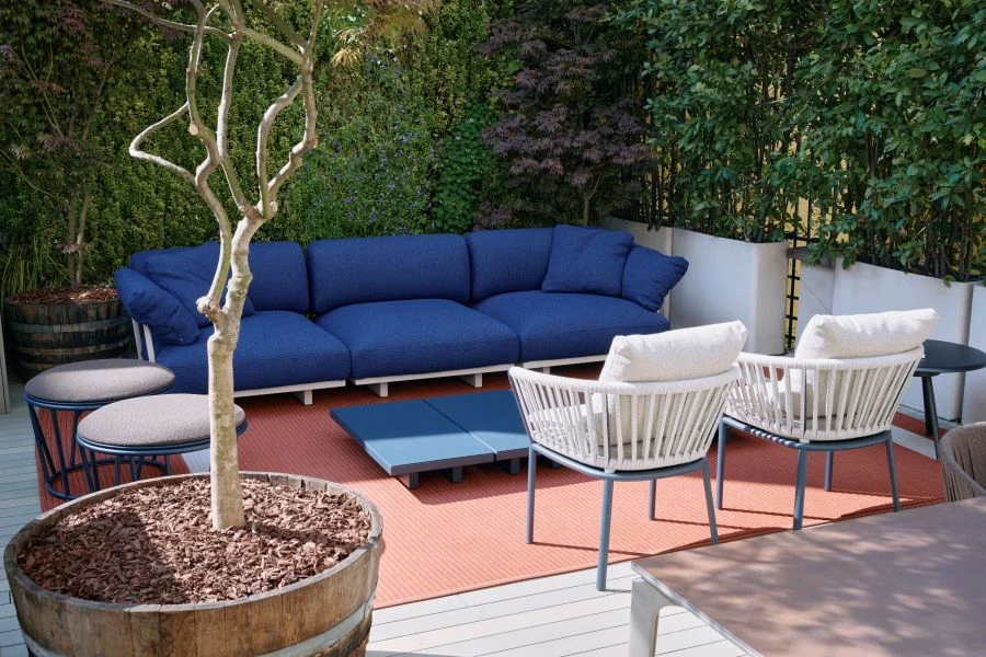 divano e arredi per spazi outdoor