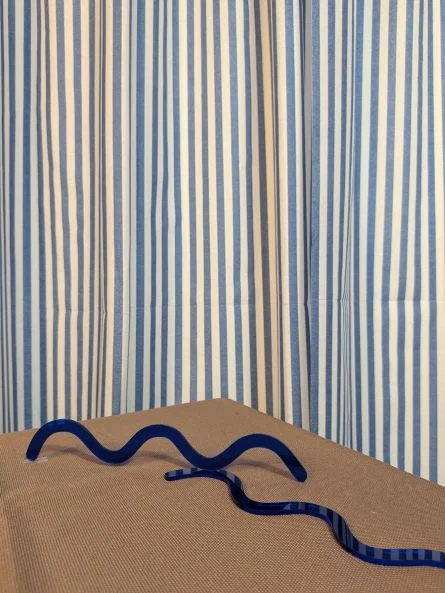 oggetti d'arte in esposizione a superstudio village