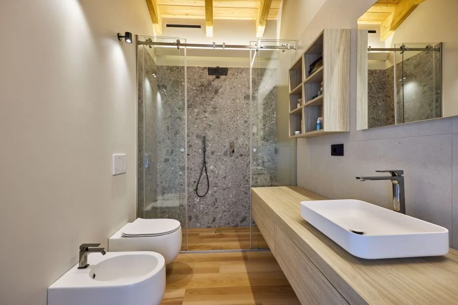 bagno ristrutturato nel progetto residenziale
