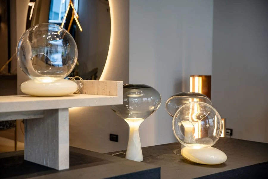 showroom zenucchi con lampade di design
