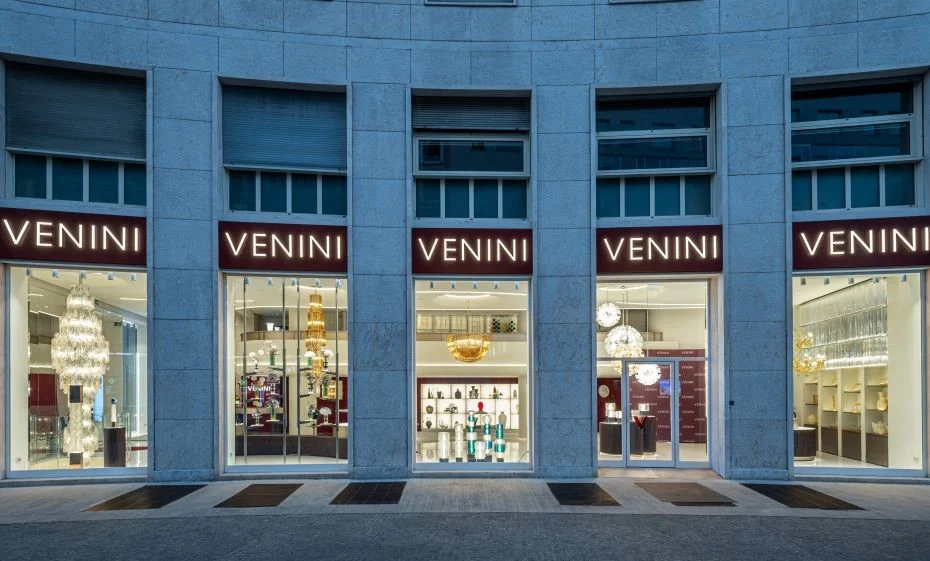 VENINI a Milano