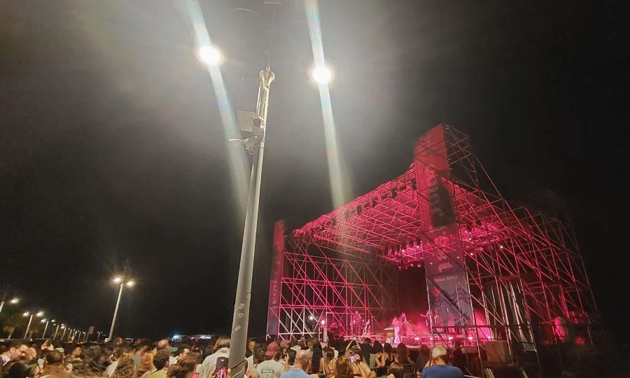 color fest evento musicale estivo in Calabria