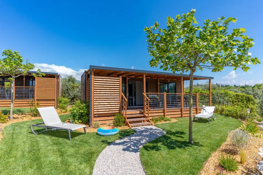 autunno sul Lago di Garda in camping